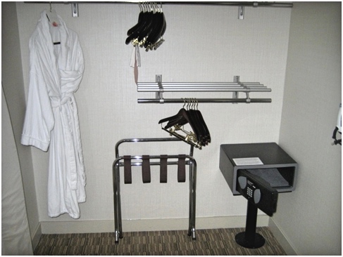 closet, accessible, hotel room